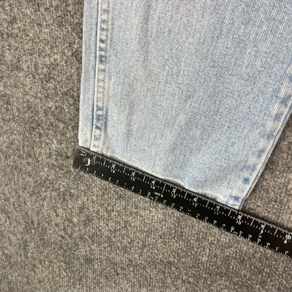 Wrangler Jeans Womens Size 32x27 Light Wash Blue Straight Leg Classic Denim - Picture 2 of 10